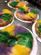 Load image into Gallery viewer, King Cakes: choose filling flavor
