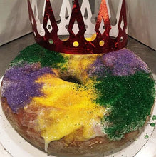 Load image into Gallery viewer, King Cakes: choose filling flavor
